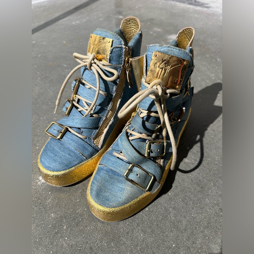 Giuseppe Zanotti Buckle Sneakers